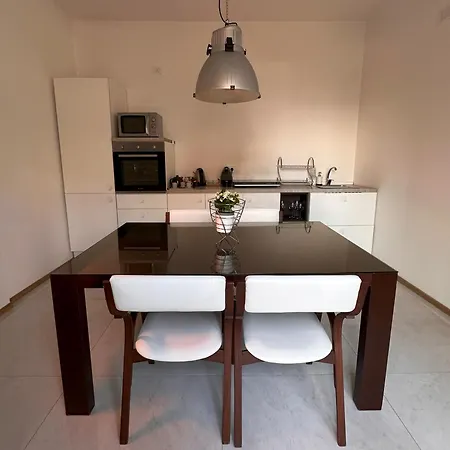 Dada Apartment *